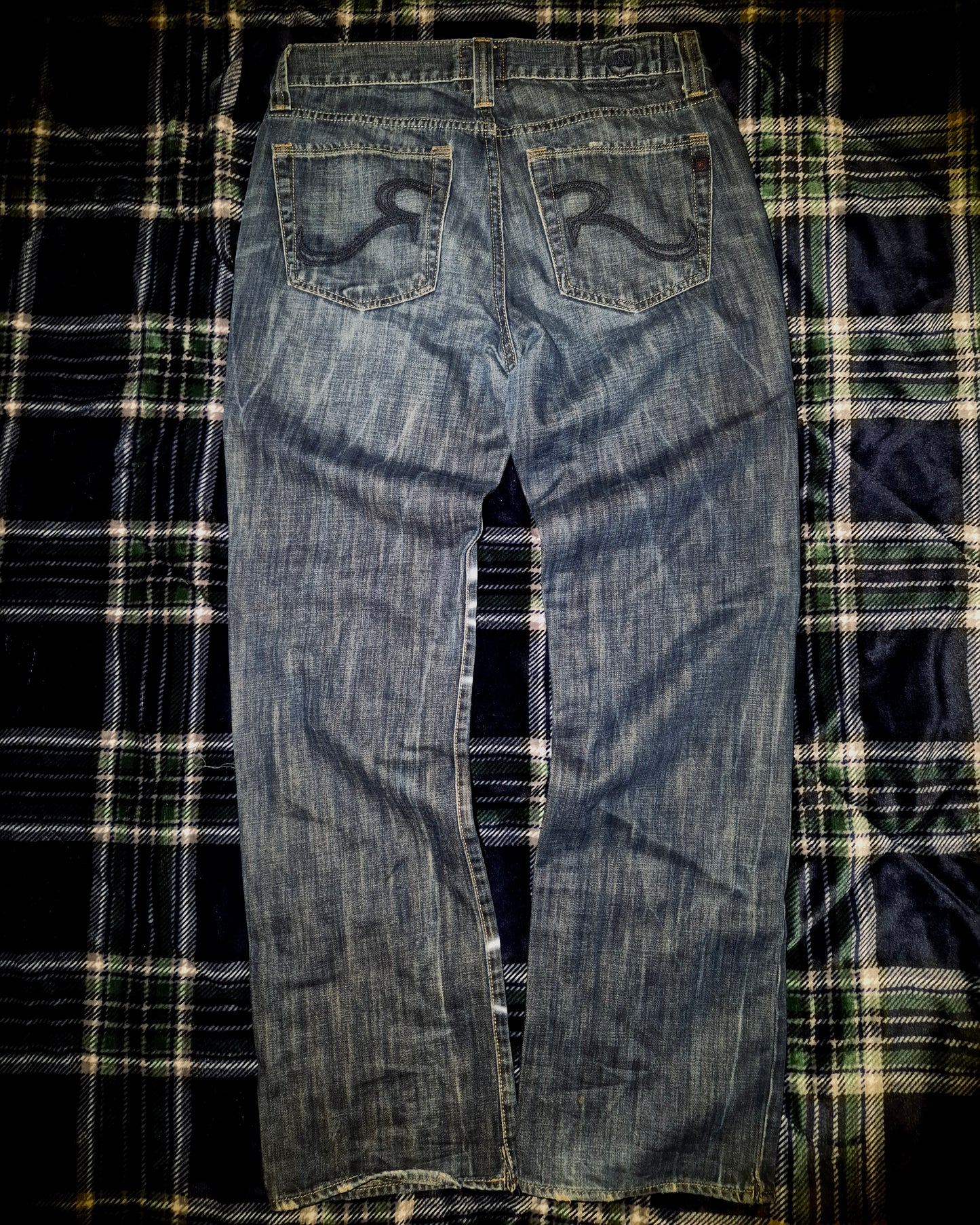 LOT 010